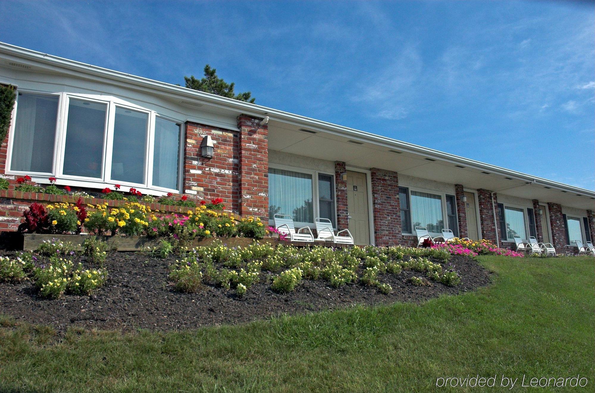 The Seaglass Inn & Spa Provincetown Exterior foto